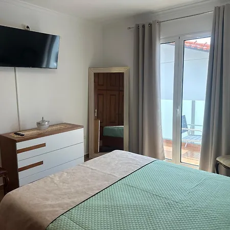 Gori House Апартаменты Madalena do Mar