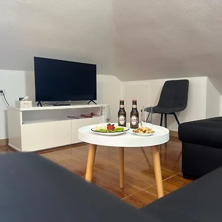 Gori House Апартаменты